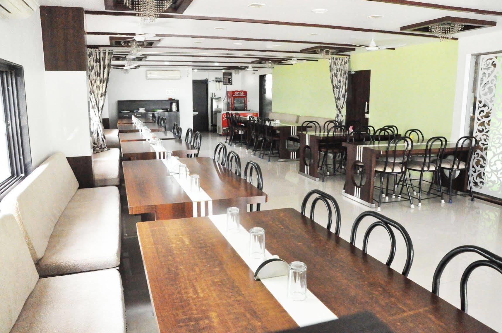 Hotel Sahara Aurangabad  Luaran gambar