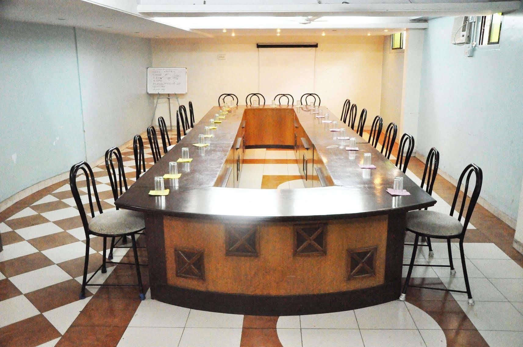 Hotel Sahara Aurangabad  Luaran gambar